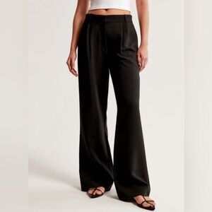 A&F Sloan Low-Rise Tailored Pant